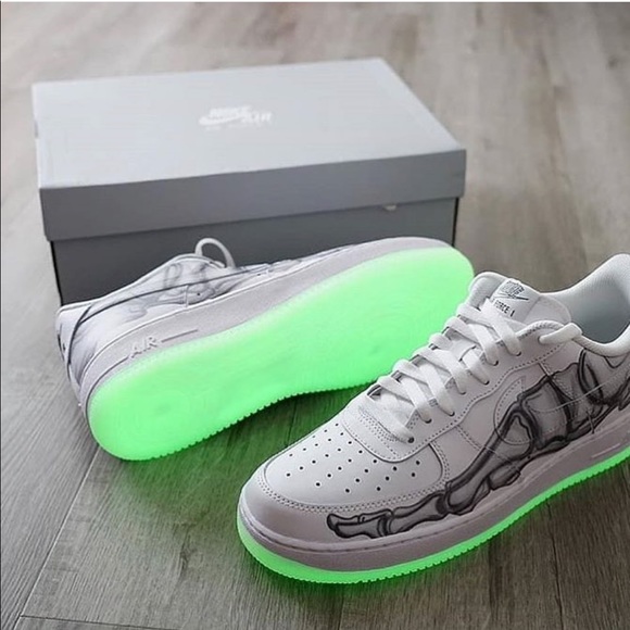 af1 skeleton glow in the dark